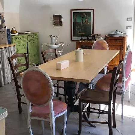 Al Castello ピエトラ・リーグレ