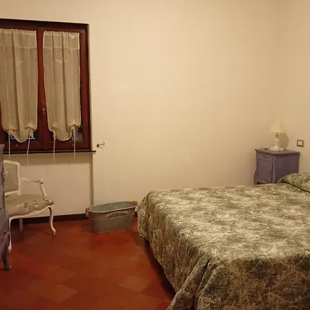 Al Castello Residenza D'epoca 3* 피에트라리구레