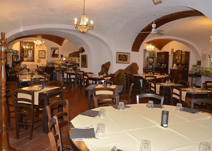 Al Castello 3* Pietra Ligure