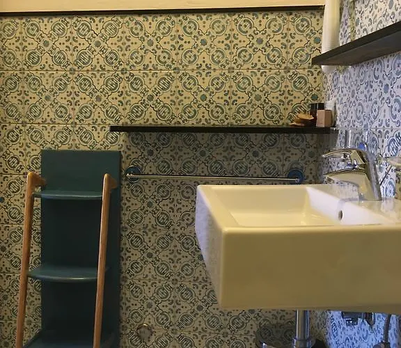 Al Castello Pensión Pietra Ligure